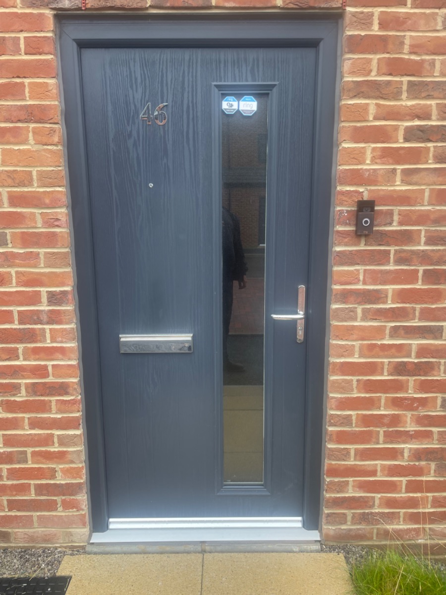 Door Fitter: Image 1