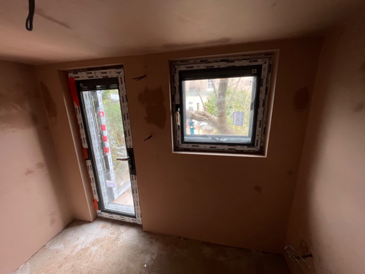 Plasterer: Image 12