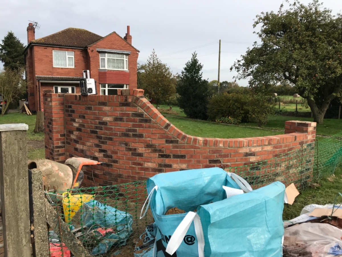 Builder: Image 15
