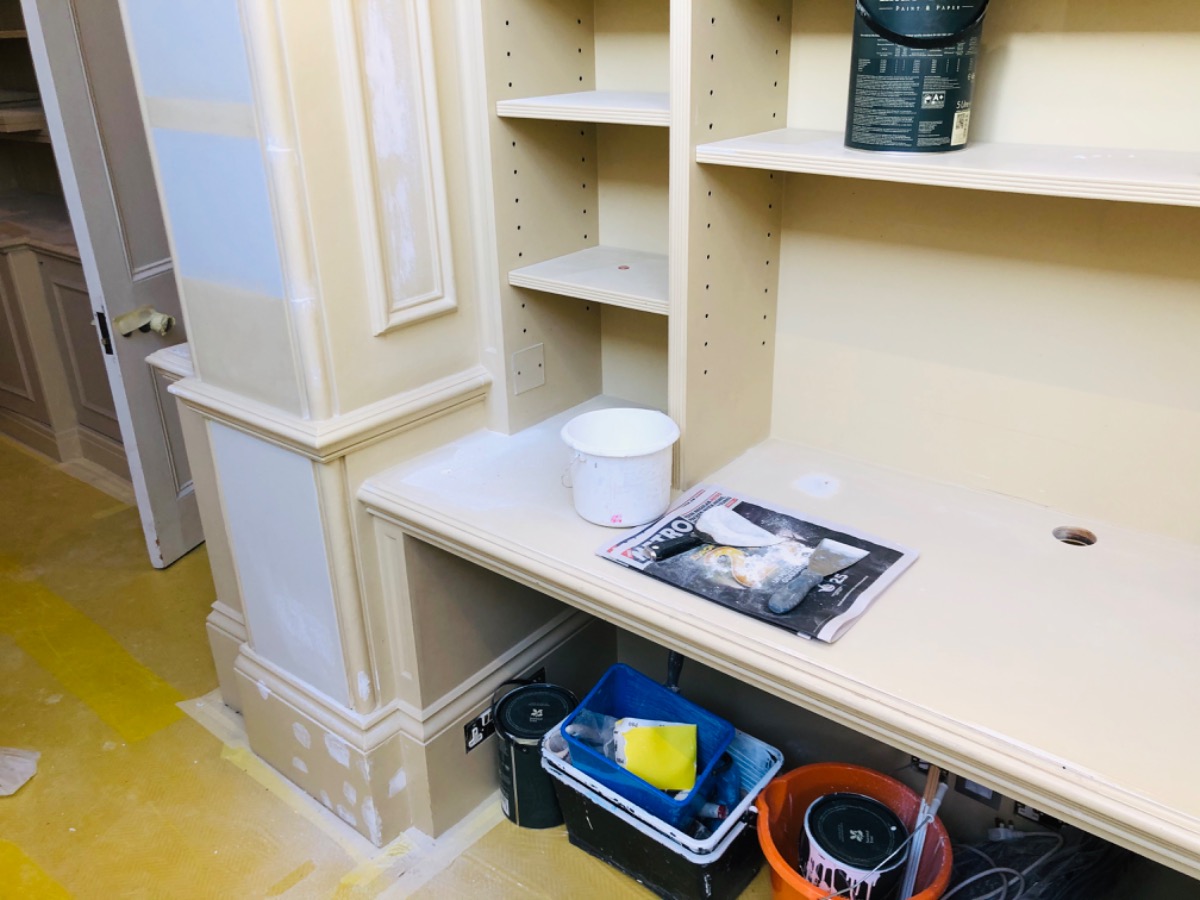 Painter and Decorator: Image 1