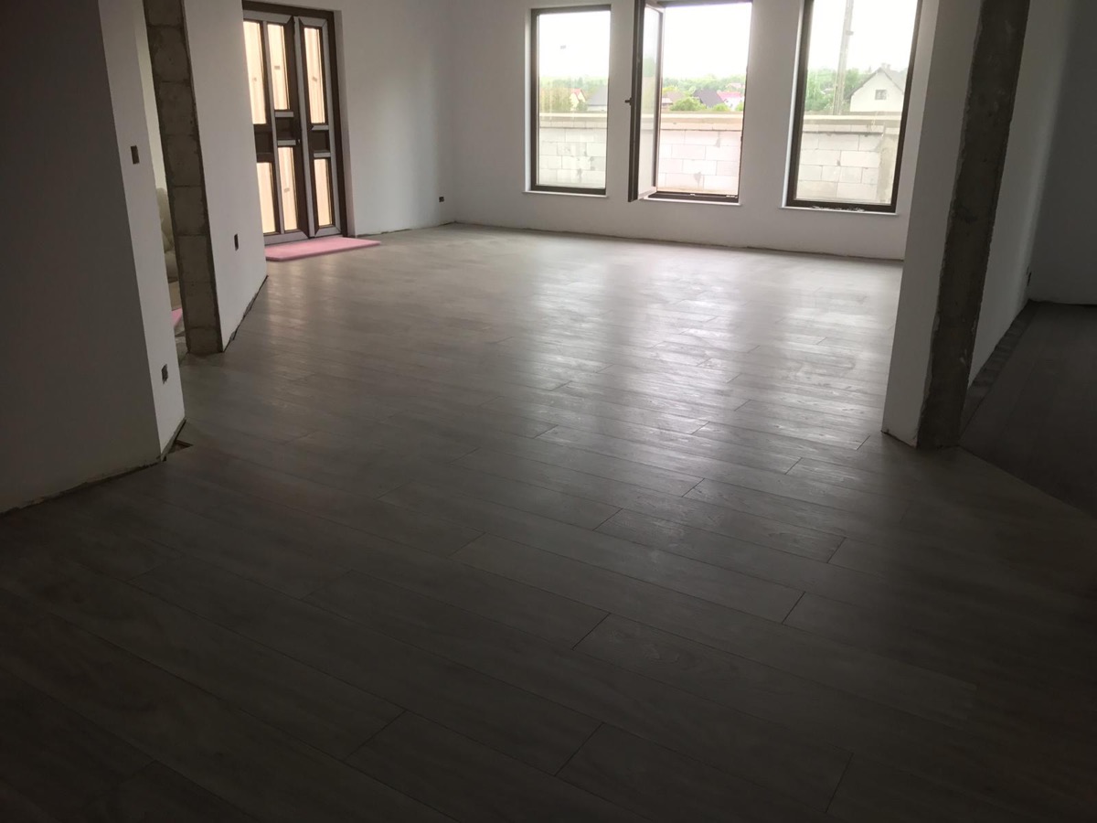 Builder: Image 43