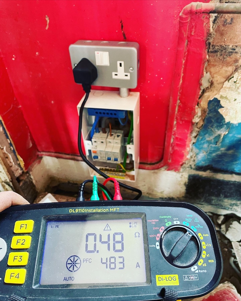 Electrician: Image 62