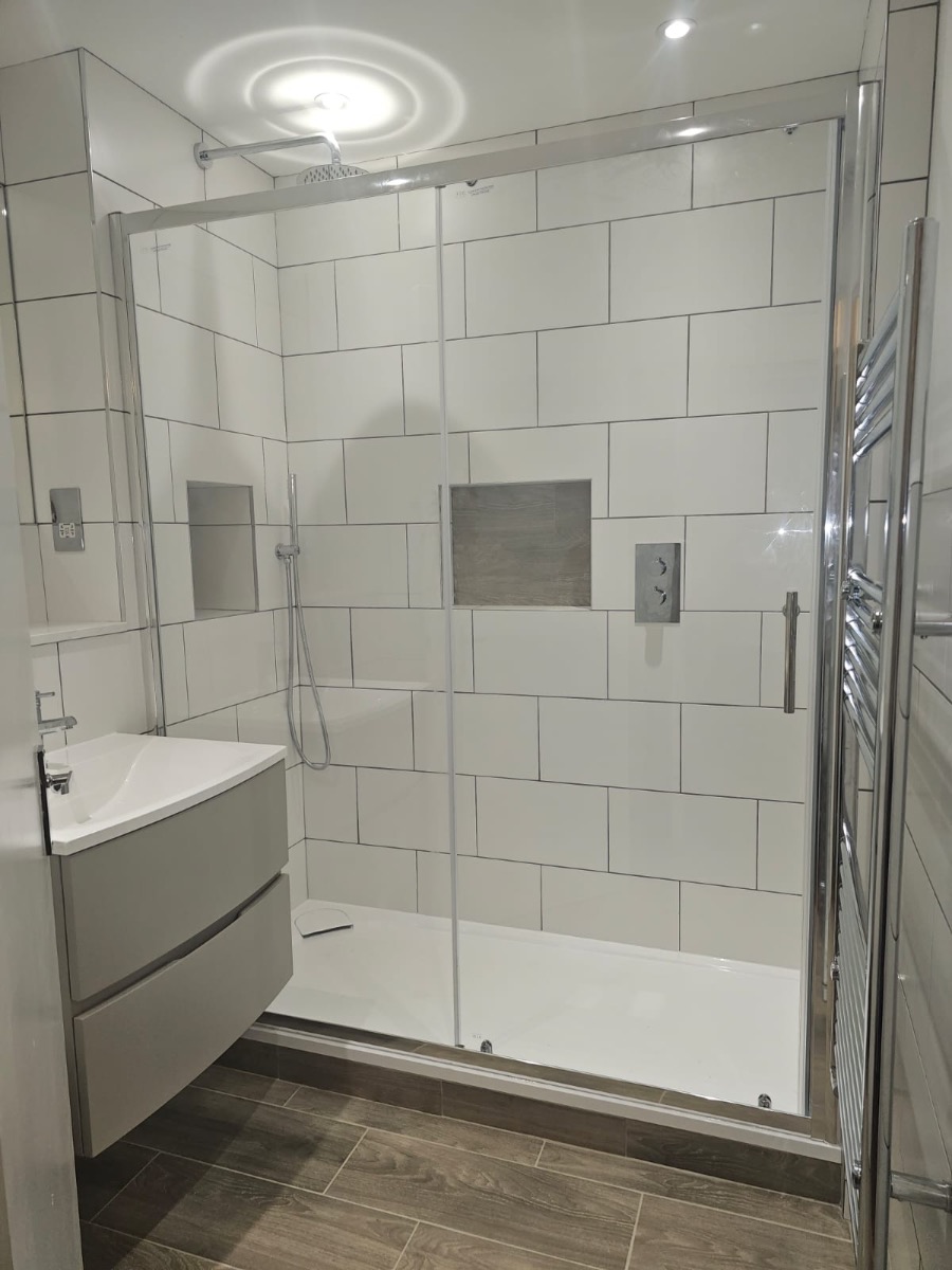 Bathroom Fitter: Image 3