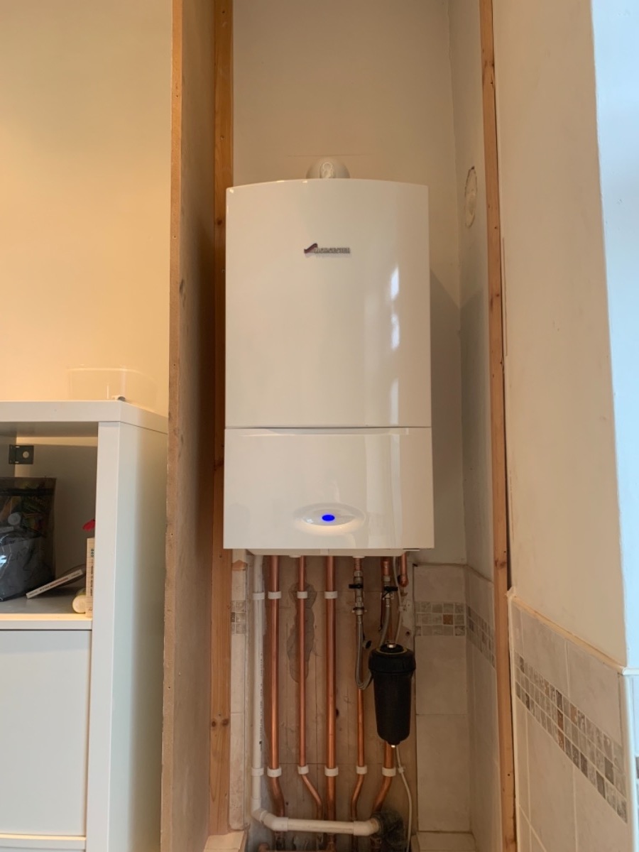 Heating Engineer: Image 3