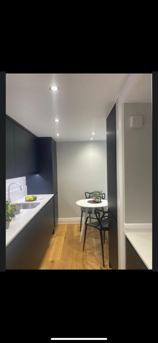 Painter and Decorator: Image 3