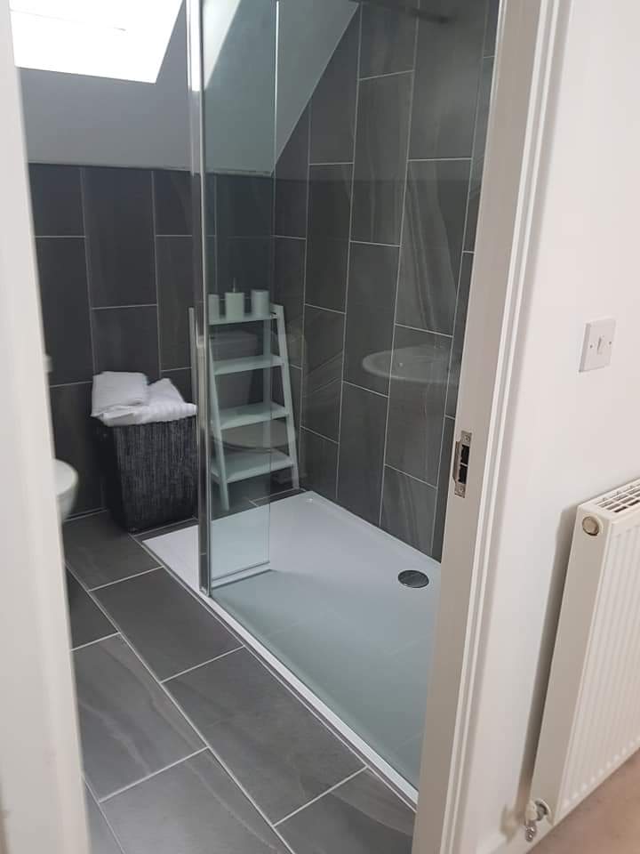 Bathroom Fitter: Image 8