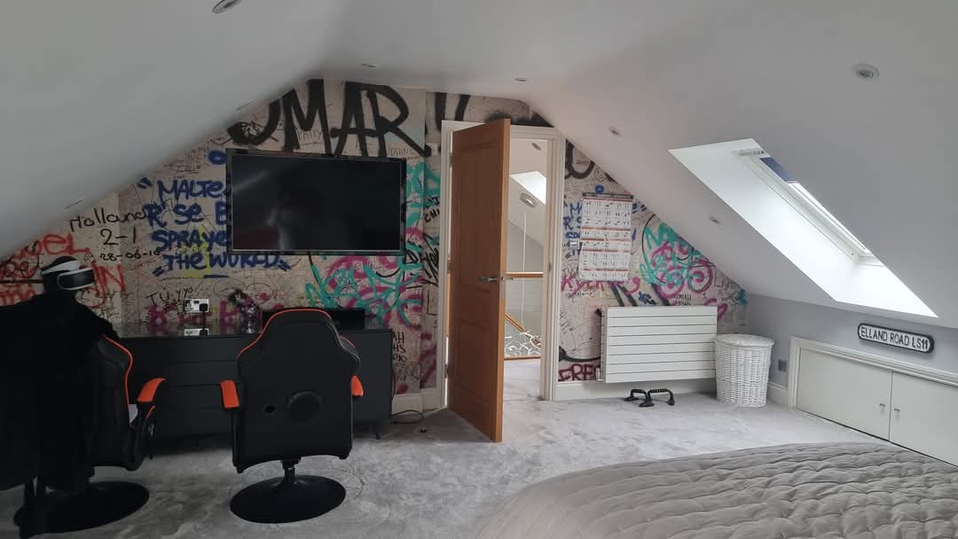 Painter and Decorator: Image 9