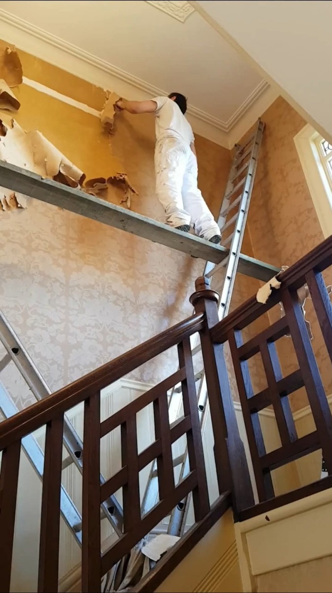 Painter and Decorator: Image 42