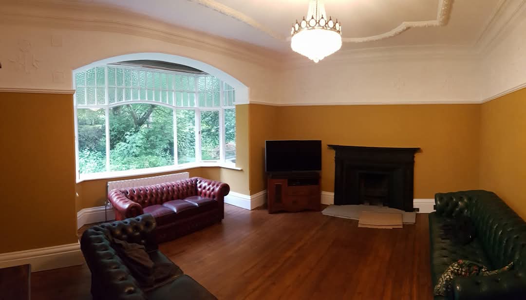 Painter and Decorator: Image 50