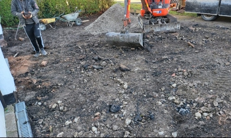 Driveway Specialist: Image 1