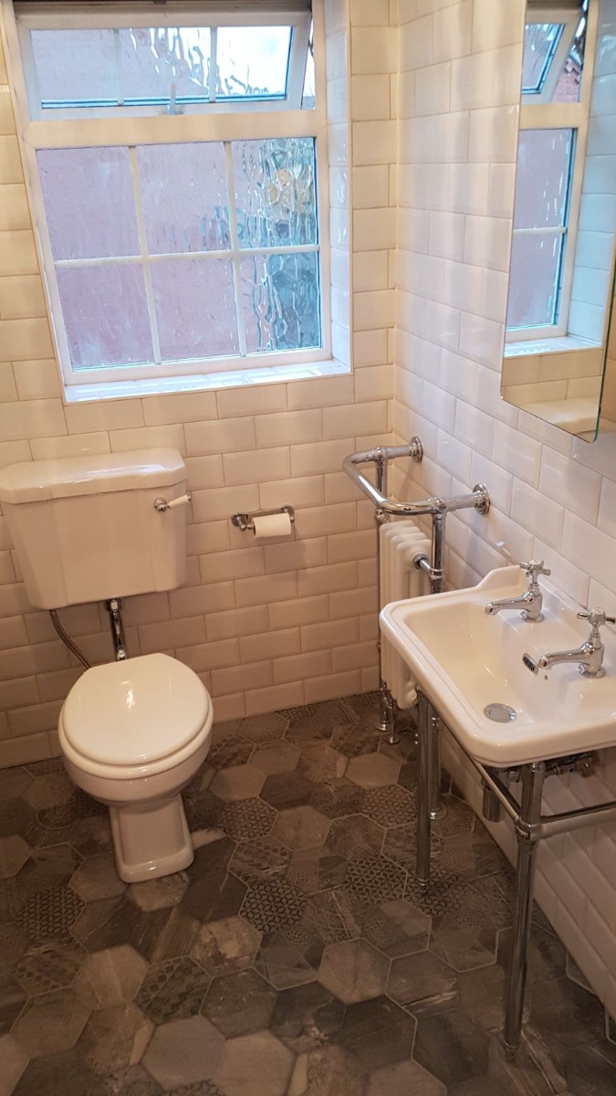 Bathroom Fitter: Image 16