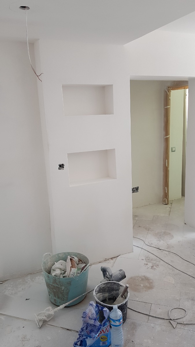 Painter and Decorator: Image 12