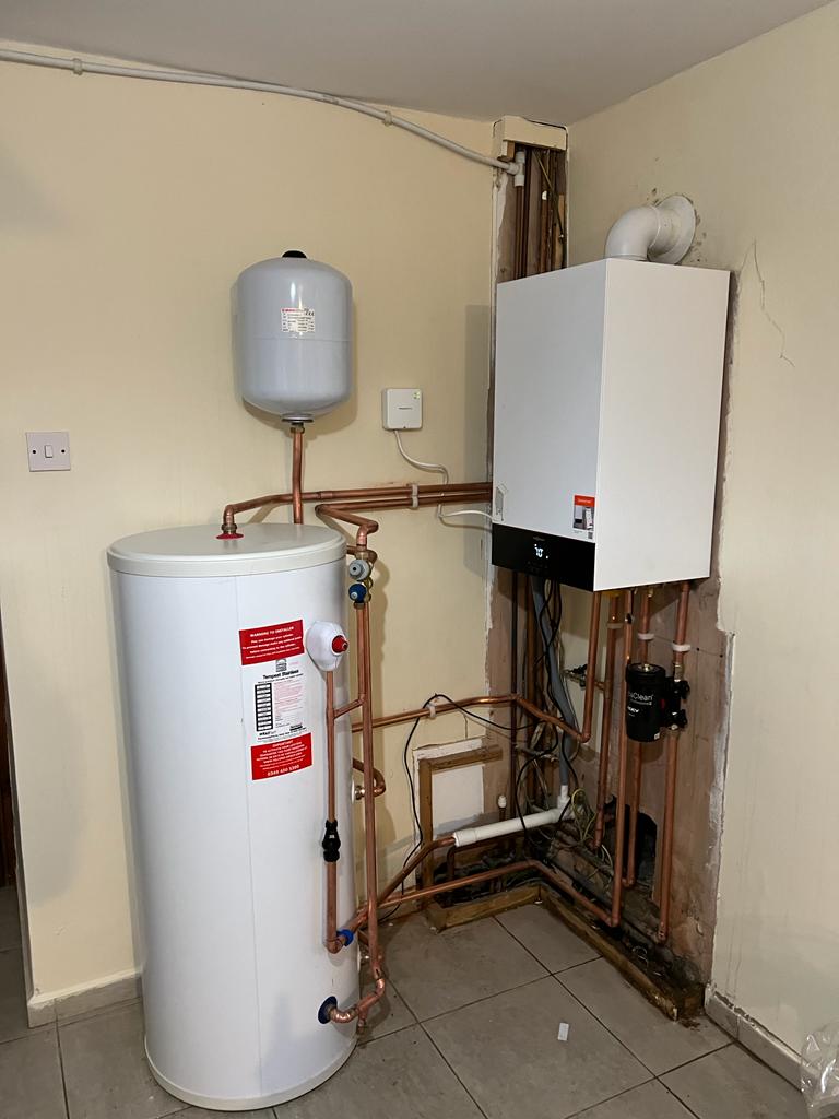 Heating Engineer: Image 3