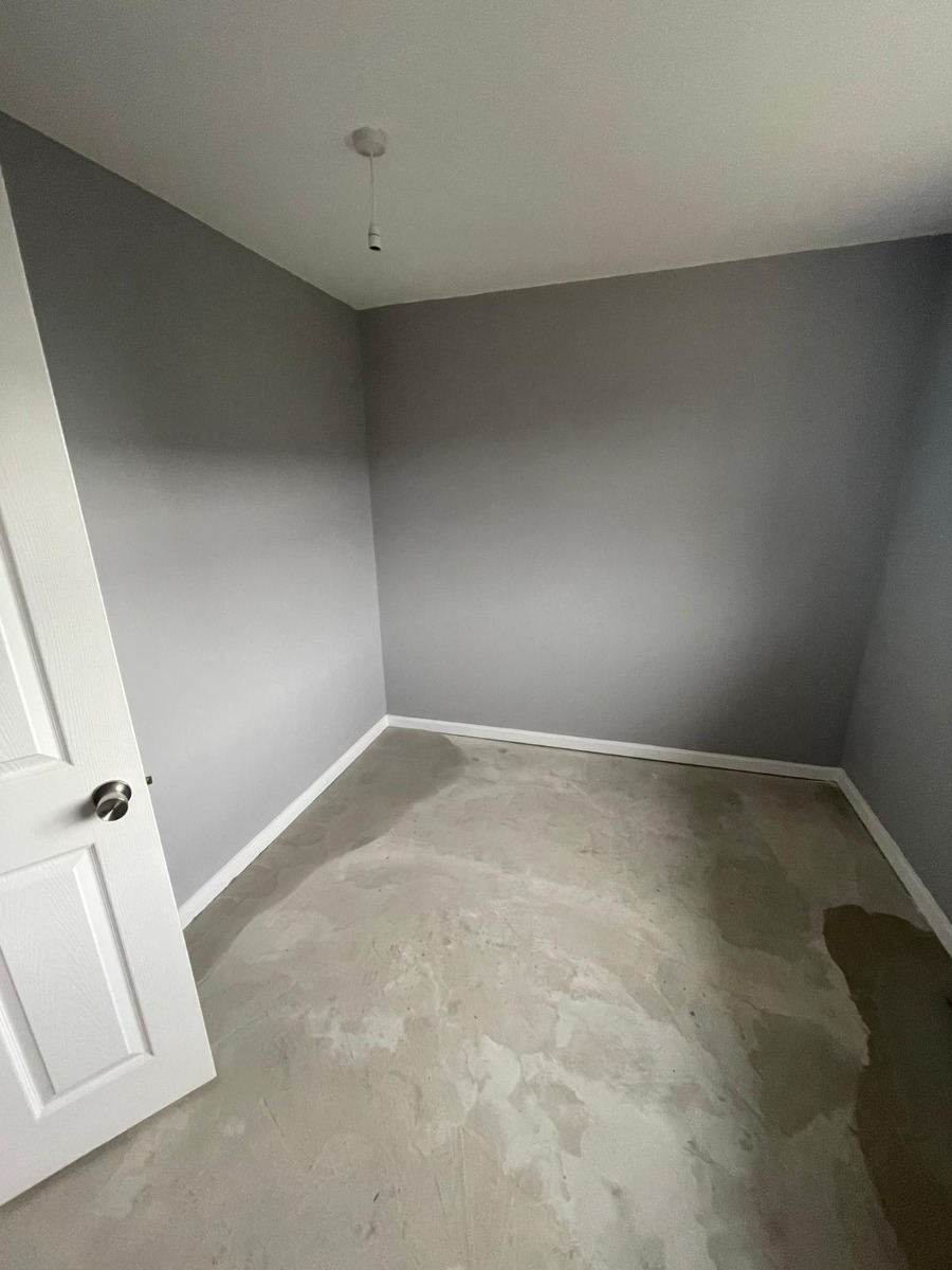 Painter and Decorator: Image 11