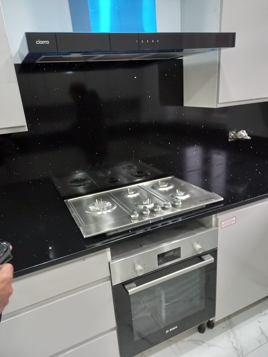 Kitchen Fitter: Image 4