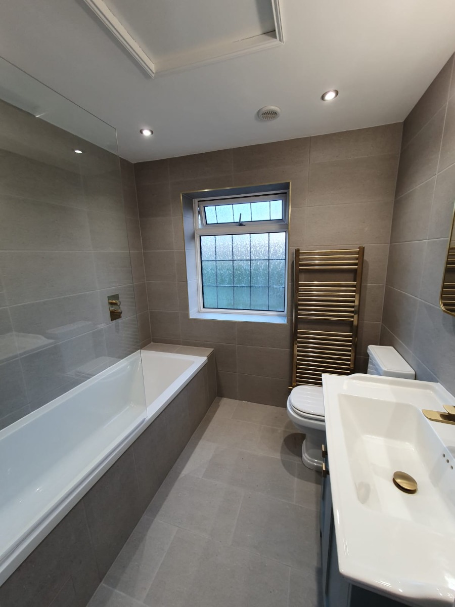 Bathroom Fitter: Image 5