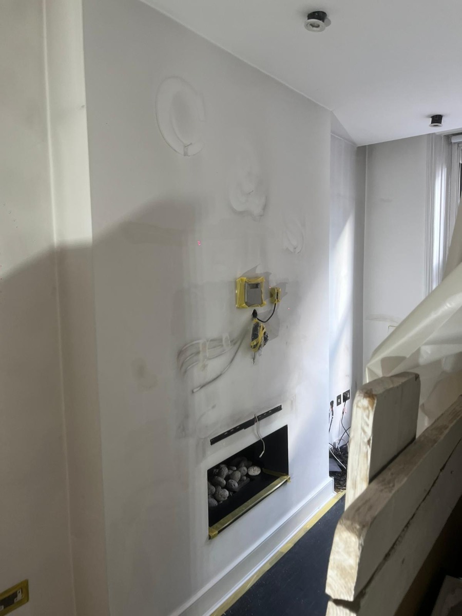 Builder: Image 16