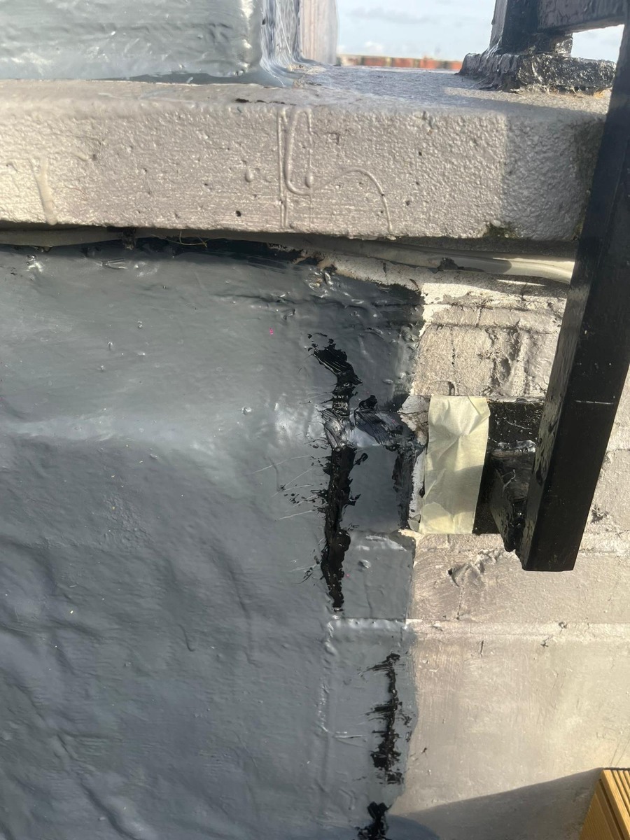Builder: Image 3