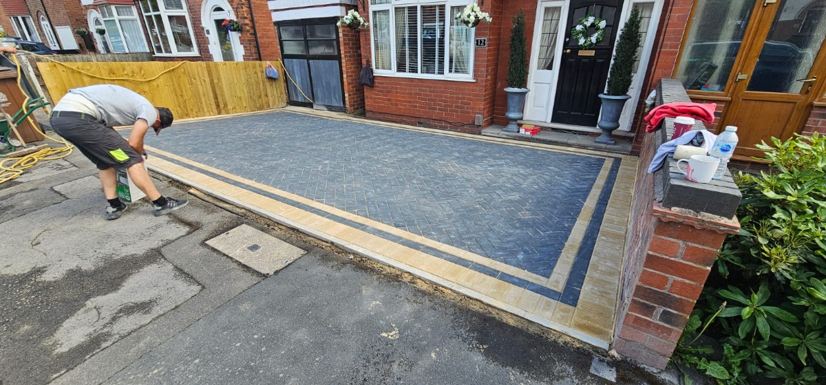 Driveway Specialist: Image 3