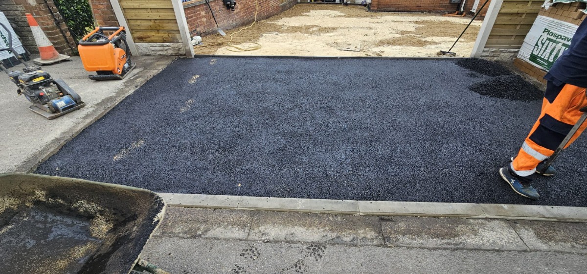 Driveway Specialist: Image 1