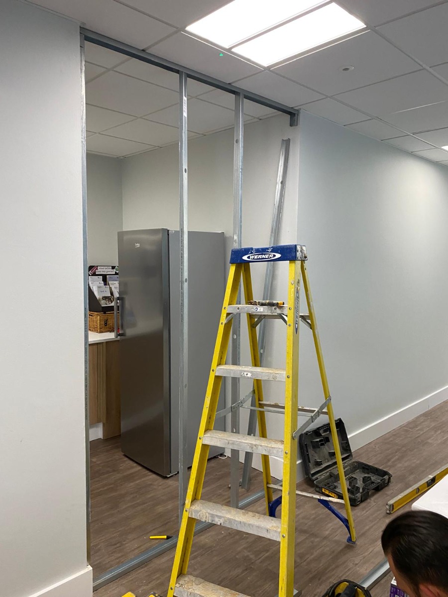 Painter and Decorator: Image 4