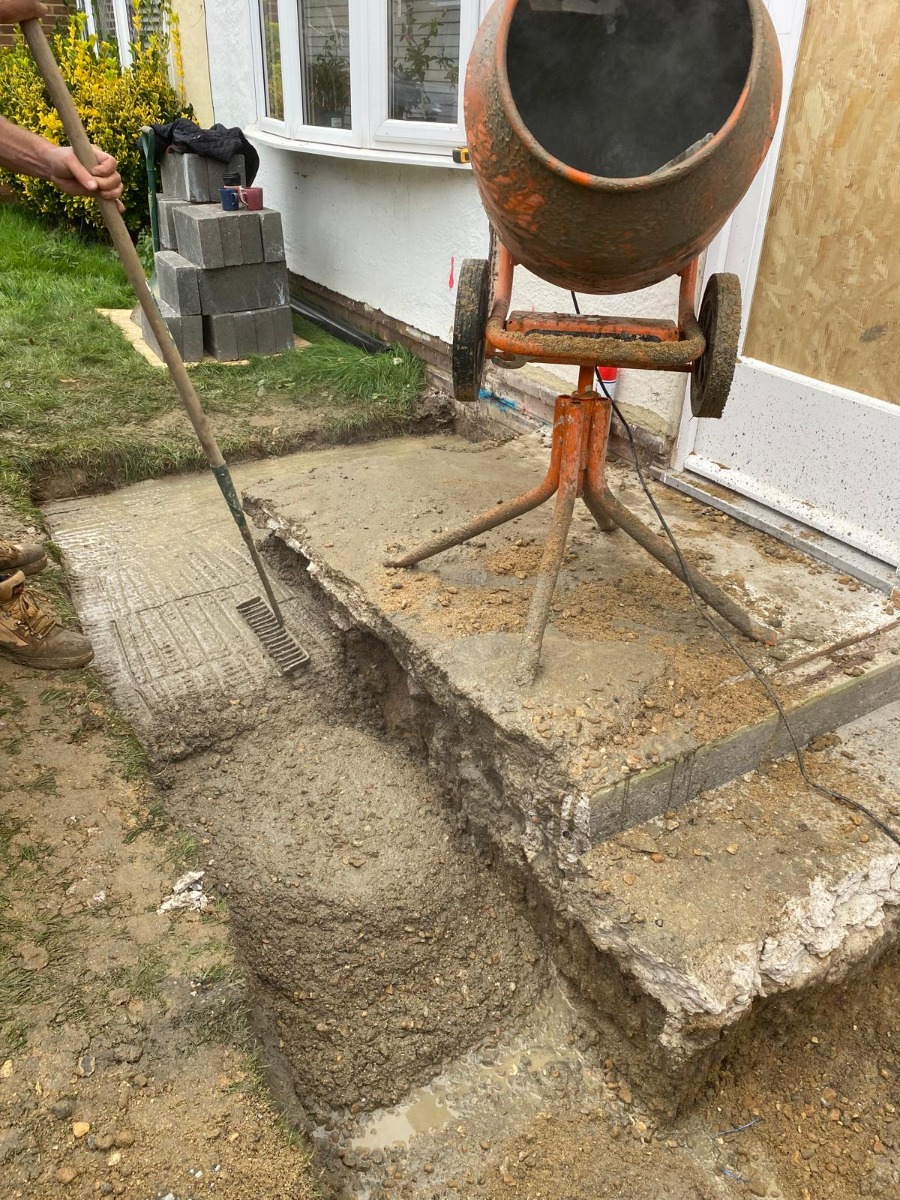 Builder: Image 9