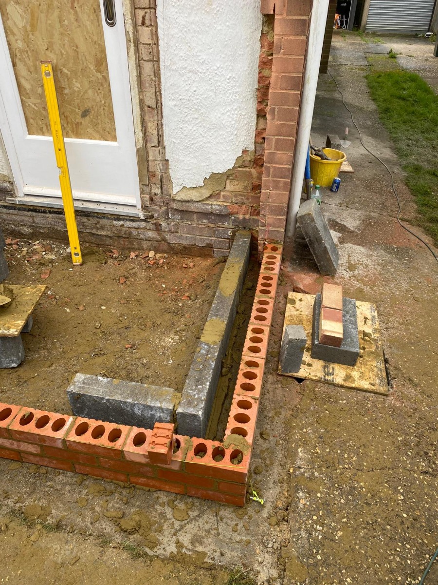 Builder: Image 14