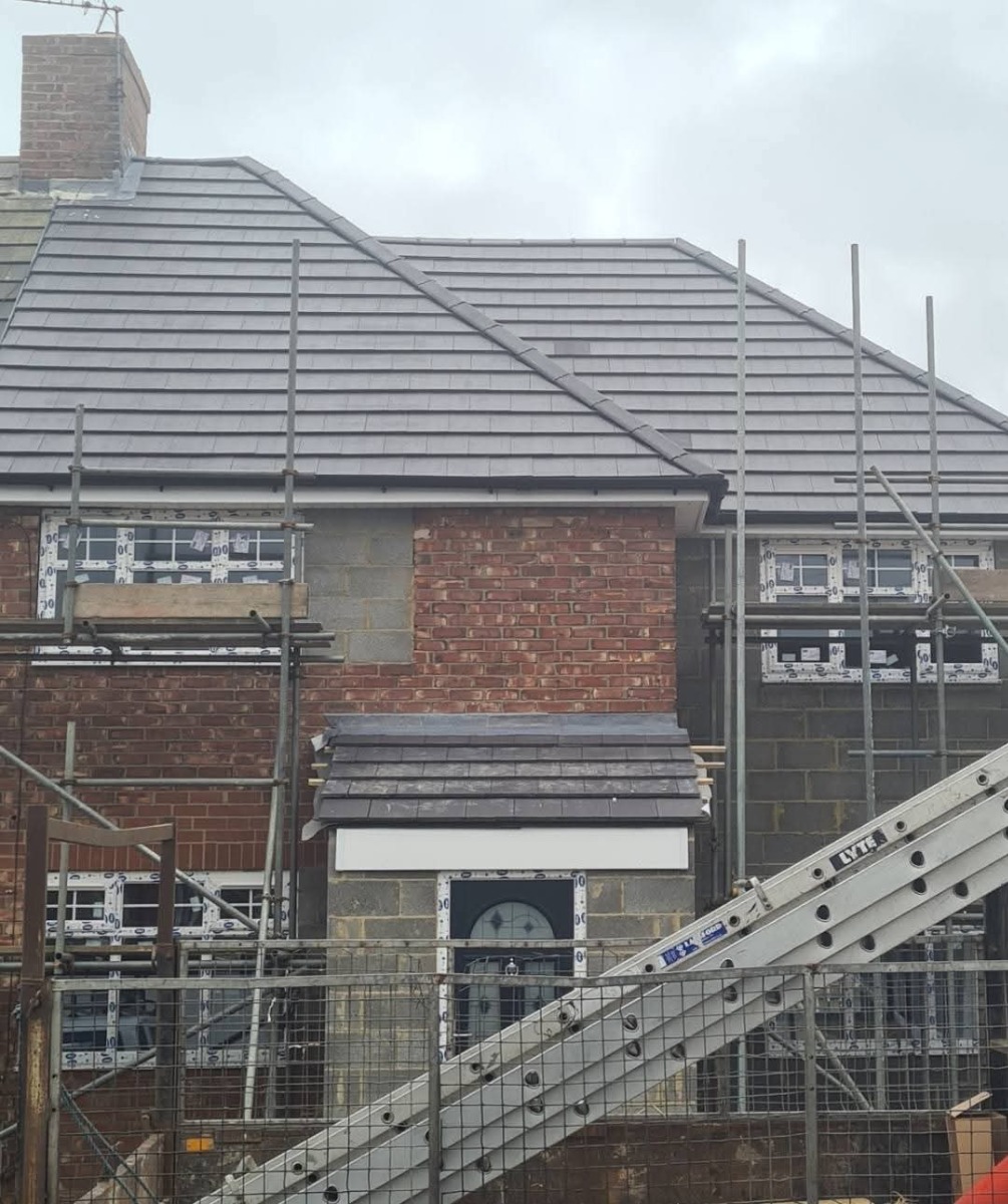 Roofer: Image 6