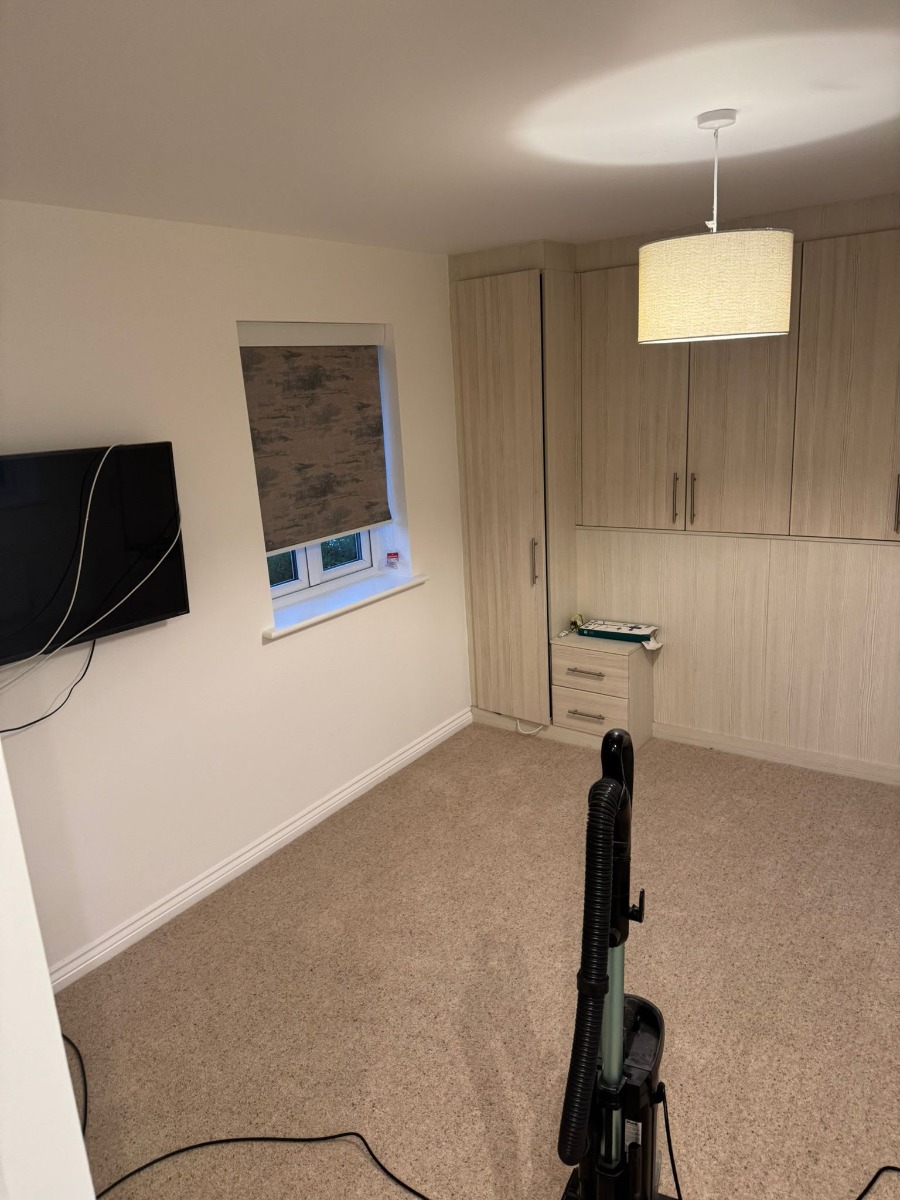 Painter and Decorator: Image 3