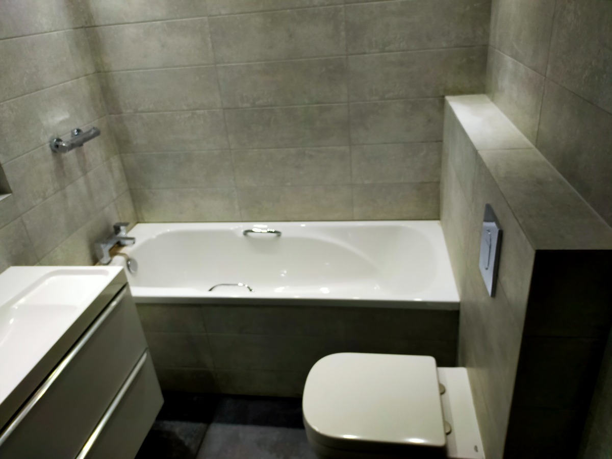 Bathroom Fitter: Image 3