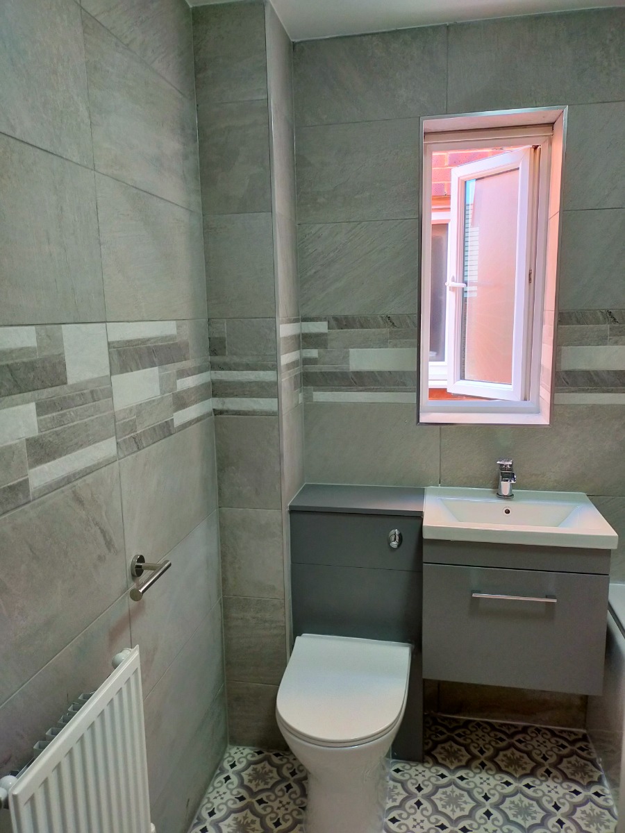 Bathroom Fitter: Image 6