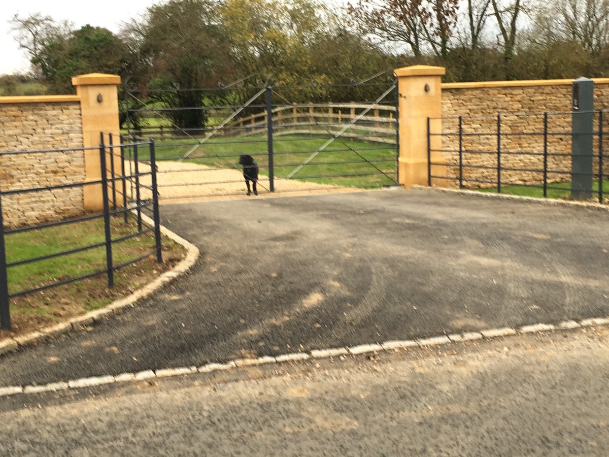 Builder: Image 1