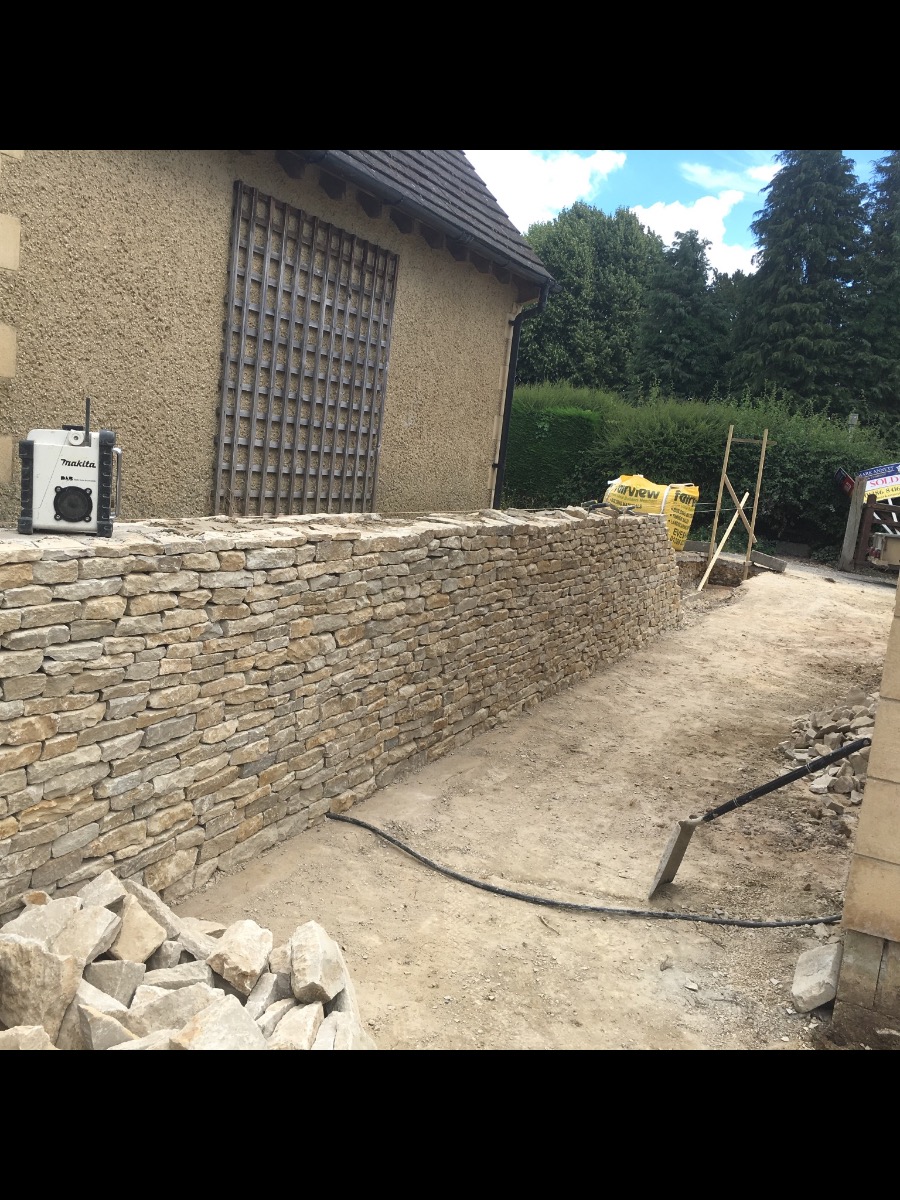 Builder: Image 4