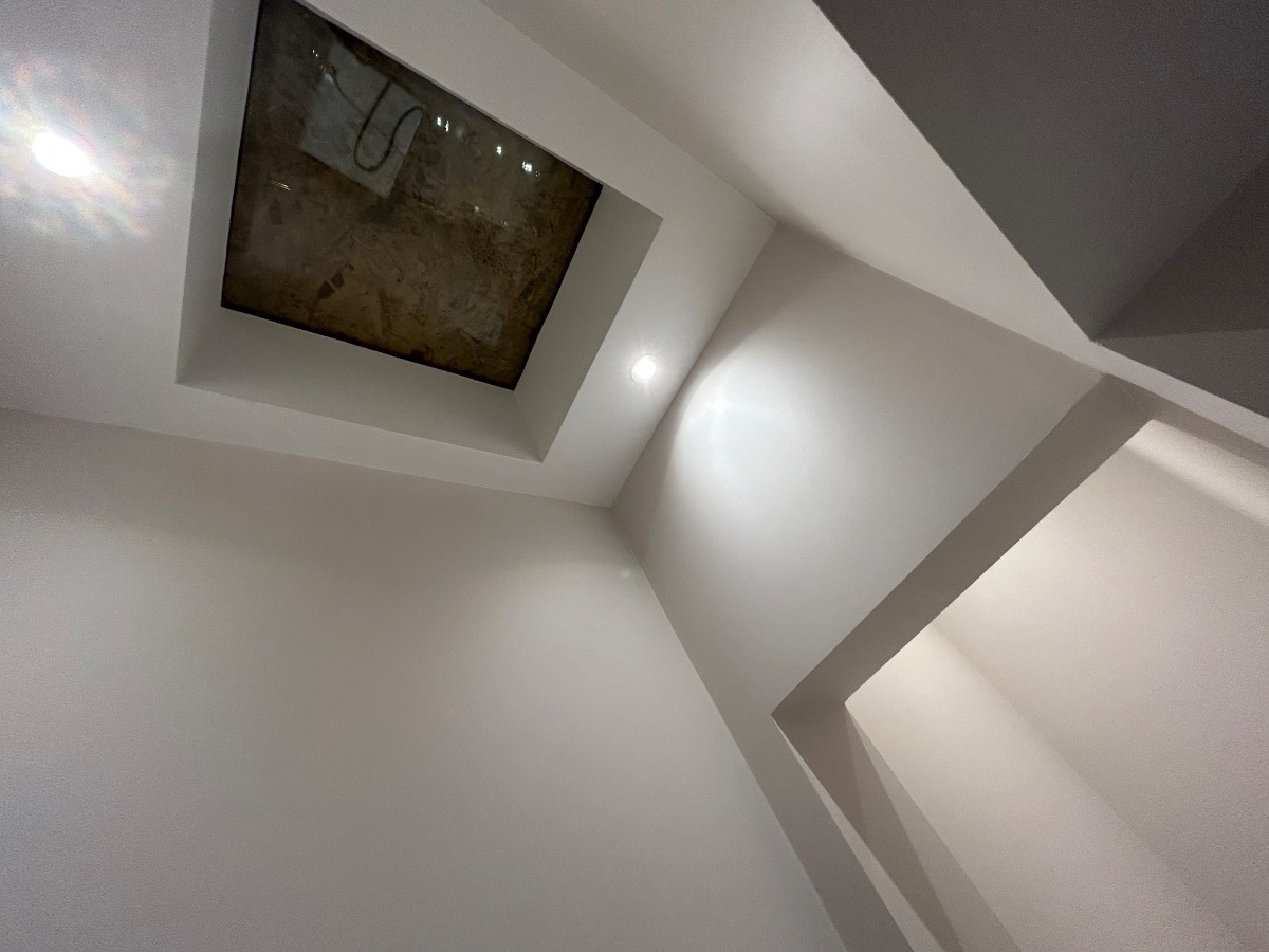 Painter and Decorator: Image 34