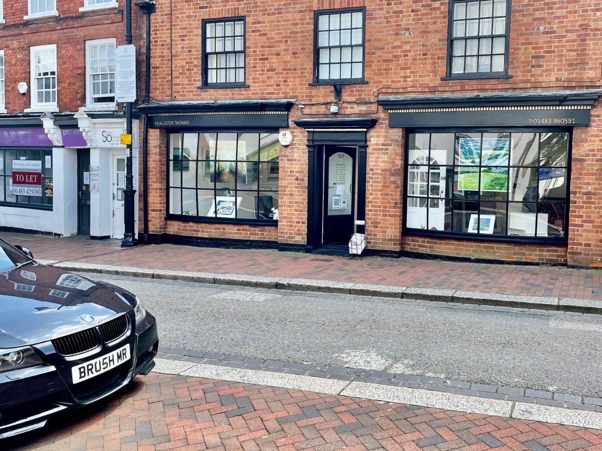 Painter and Decorator: Image 6