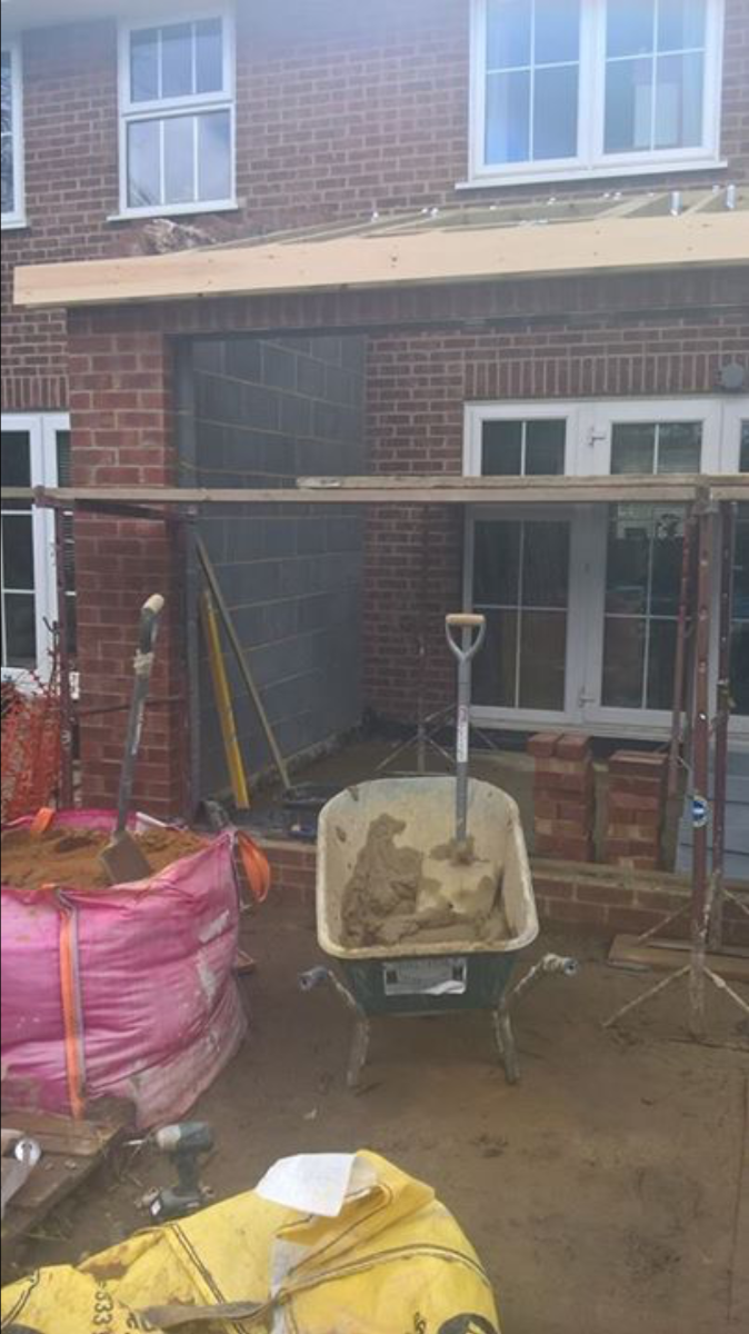 Builder: Image 4