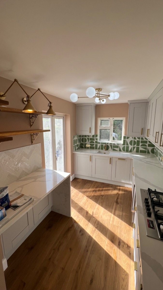 Kitchen Fitter: Image 23