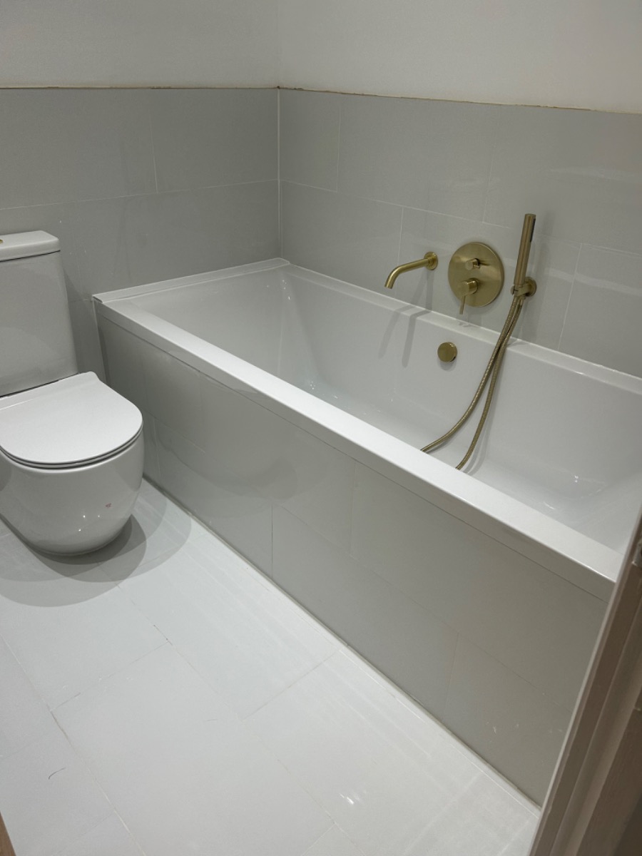 Bathroom Fitter: Image 8
