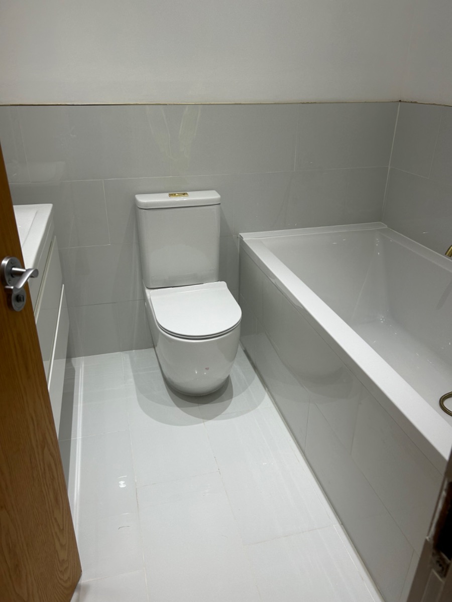 Bathroom Fitter: Image 7