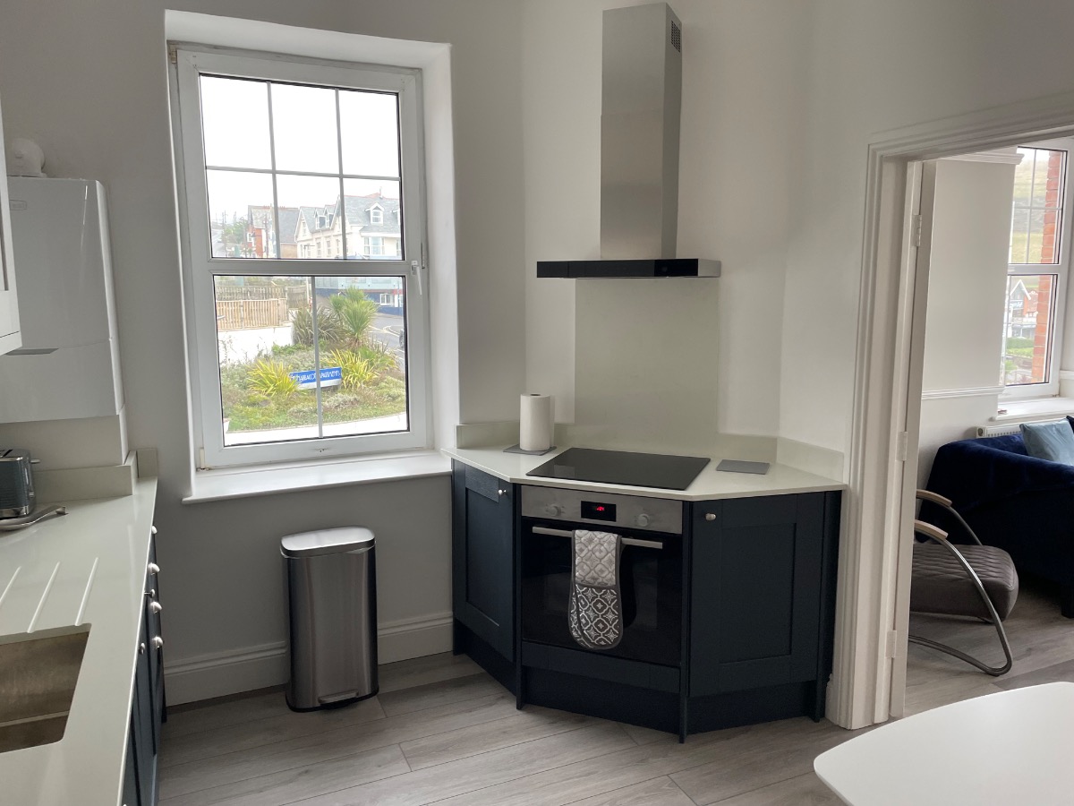 Kitchen Fitter: Image 3