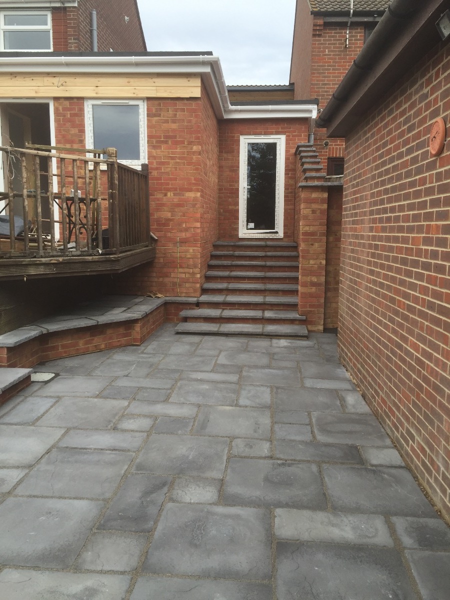 Builder: Image 1