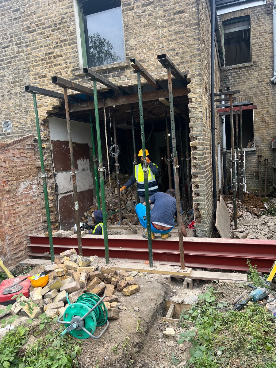 Company: Image 25