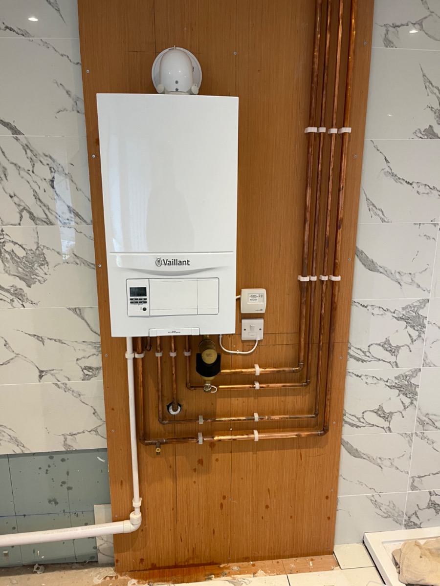 Heating Engineer: Image 2