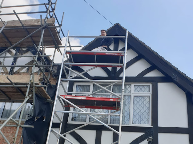 Painter and Decorator: Image 16