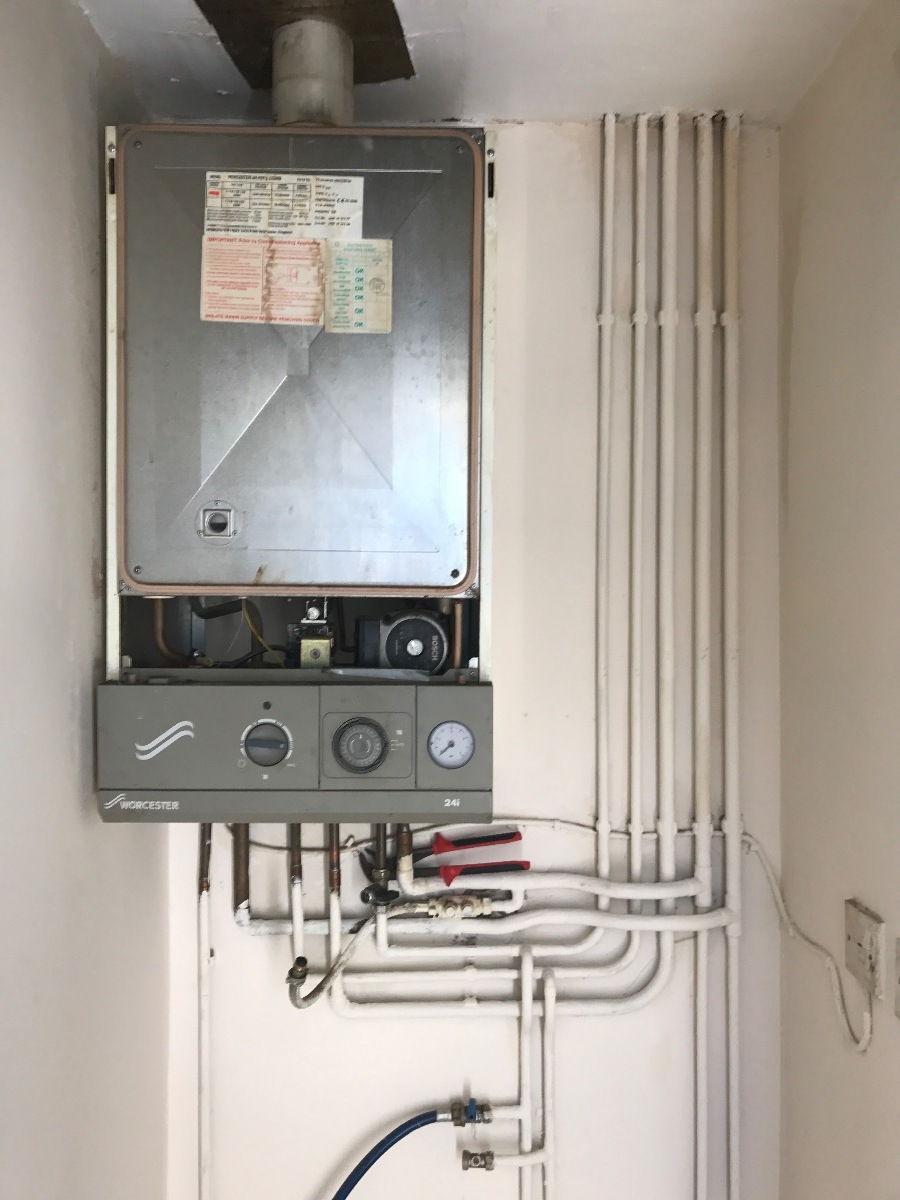 Heating Engineer: Image 3