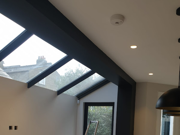 Painter and Decorator: Image 12