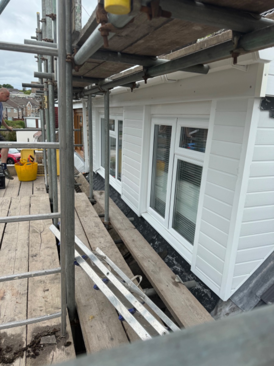 Roofer: Image 1