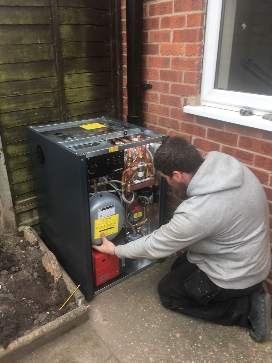 Heating Engineer: Image 1