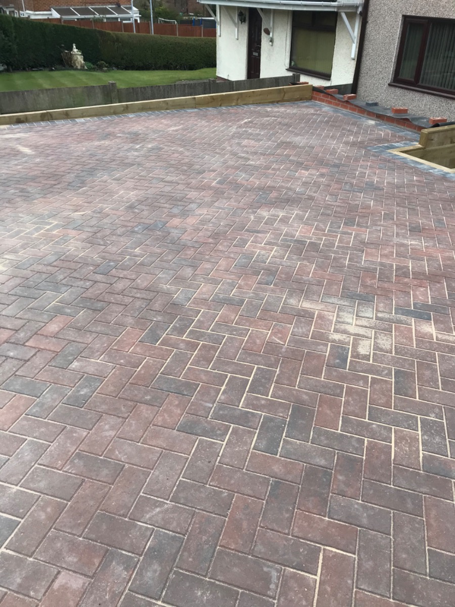 Driveway Specialist: Image 1