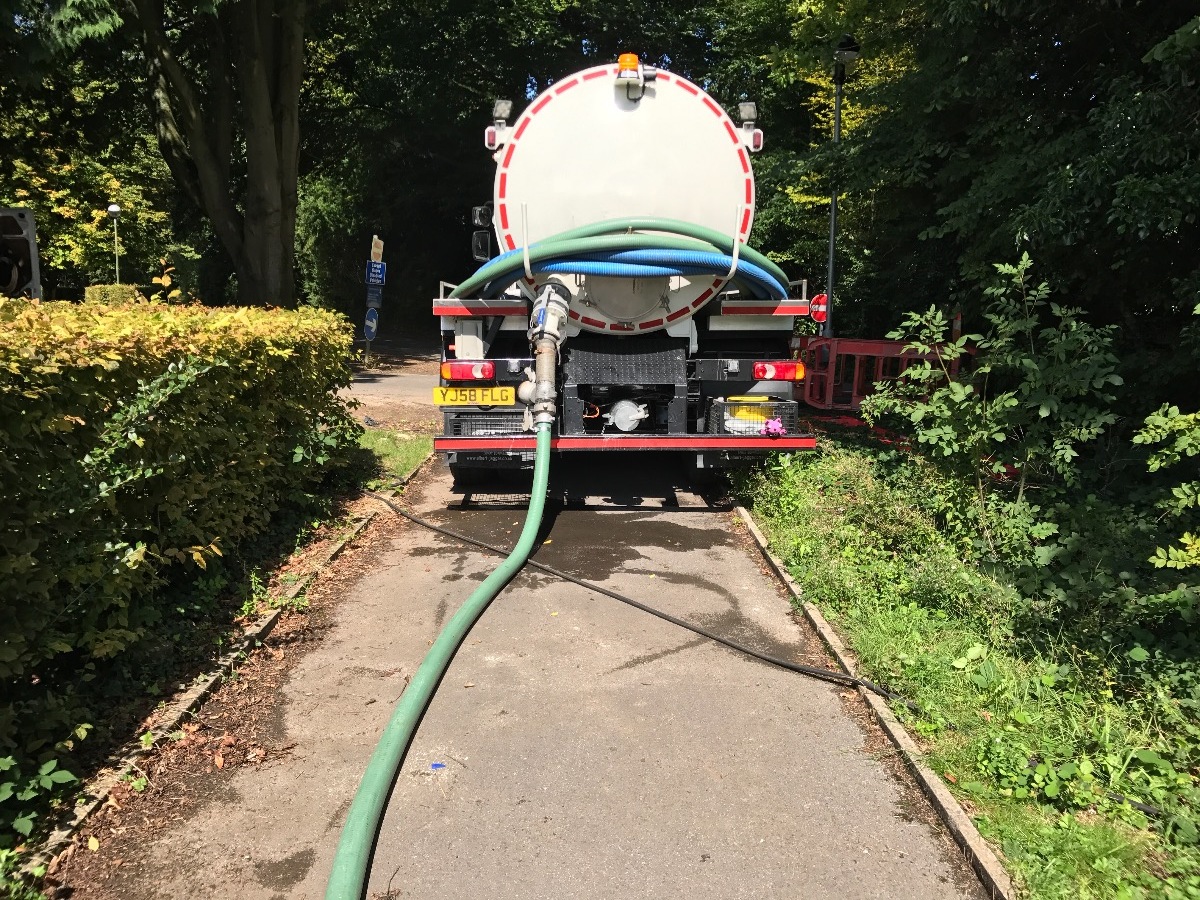 Company: Image 2 – Tanker service 
